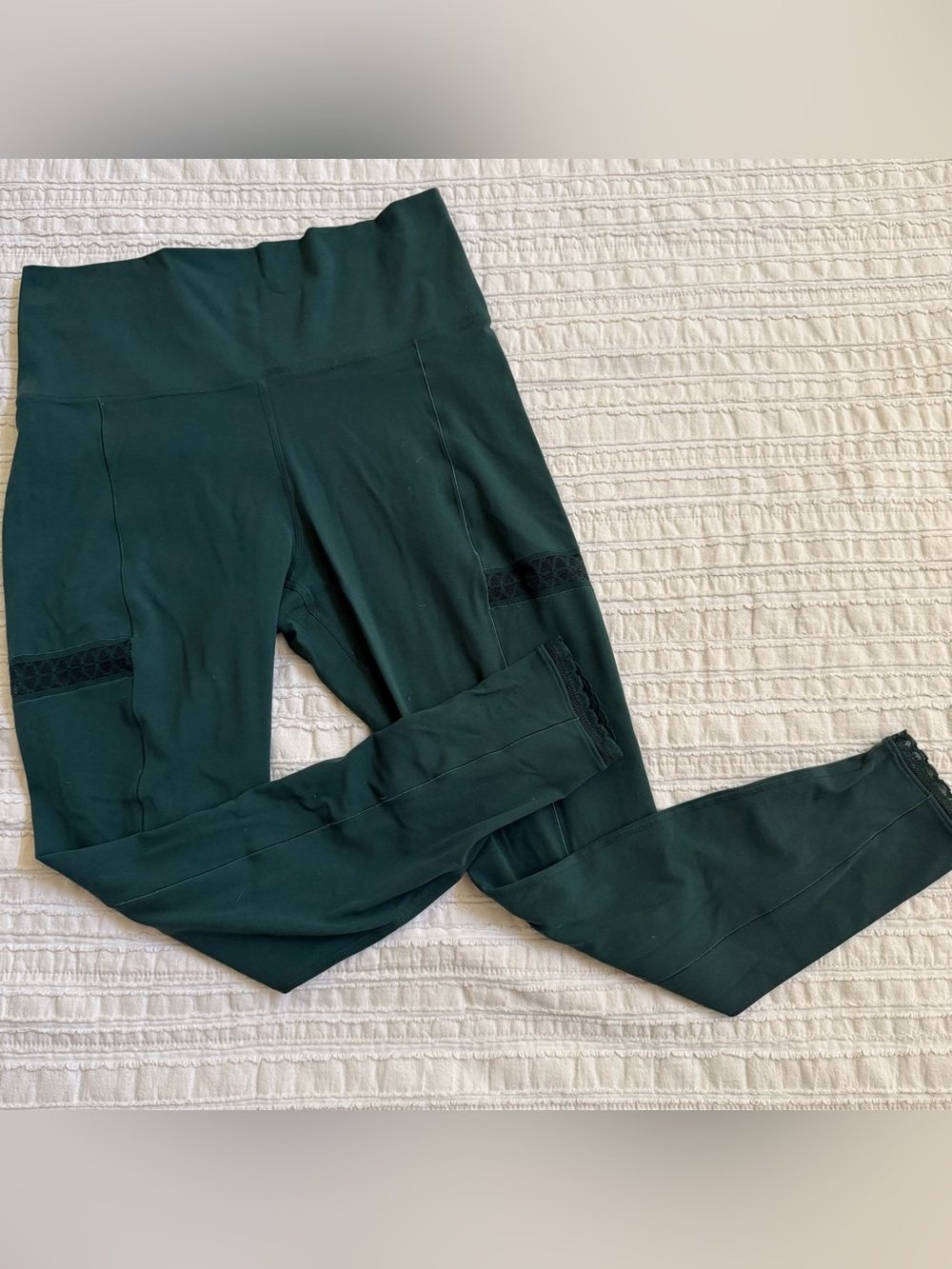 Nike Women’s Dark Green High-Waist Leggings with Lace Panels